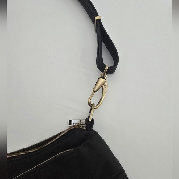Travelon Black Crossbody Shoulder Bag - Picture 2 of 5